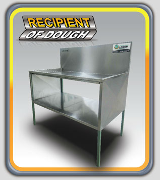 Dough Recipient // Recipiente De Harina